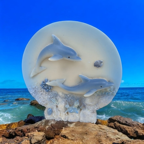 Dolphin Plate 4 1/2 (EUC) - Picture 1 of 4